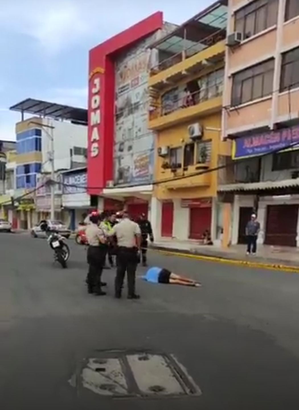 ManabÍ Muere Al Intentar Subirse A Un Bus Infórmate Manabí Periodismo