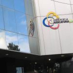 ❖ MANABÍ▮Sancionan a juez de Manabí tras intento de contacto con ministro Reimberg