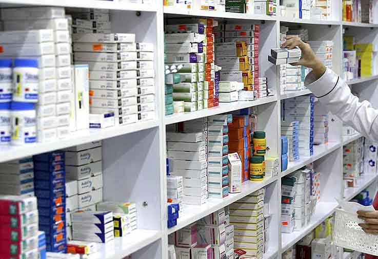 20250417_013211500_Lenta_atencixn_y_menos_medicamentos_en_hospital_del_IESS_de_Loja.jpg