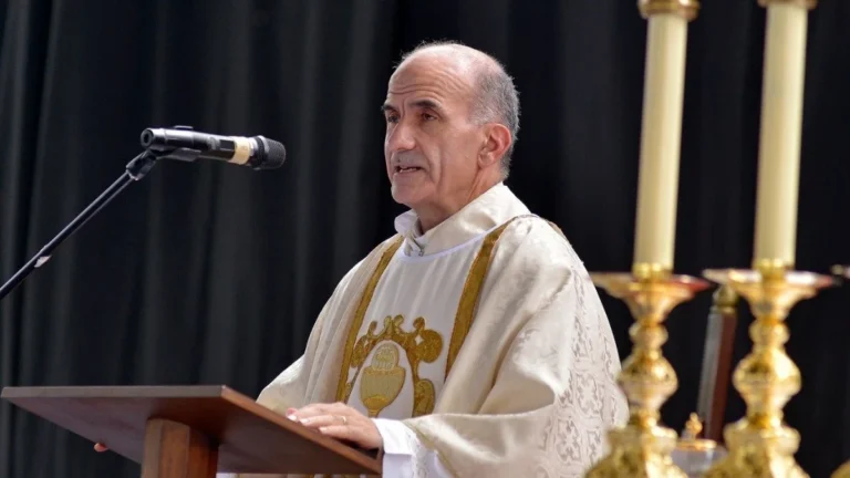 padre_alfonso-768x432.webp