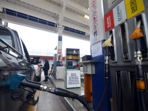 gasolina-subsidio-economia-noboa1.jpg_235948891.jpg