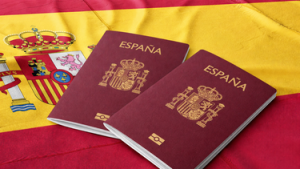 pasaporte-espana-inmigrante.png
