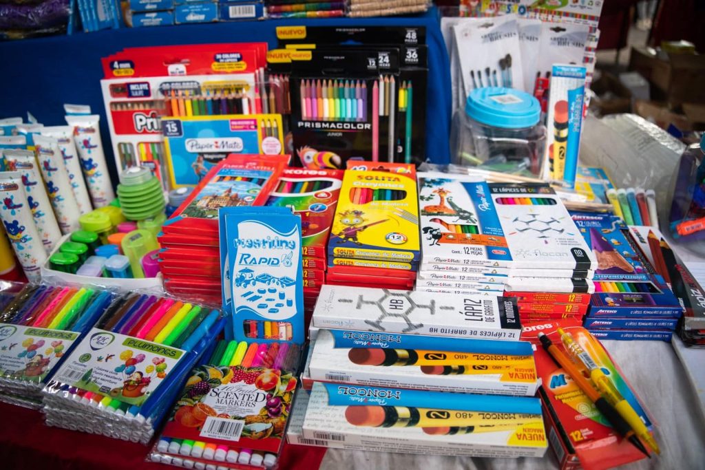 ¡Obten-tu-kit-gratuito-de-utiles-escolares-y-preparate-para-el-nuevo-ano-escolar.jpg