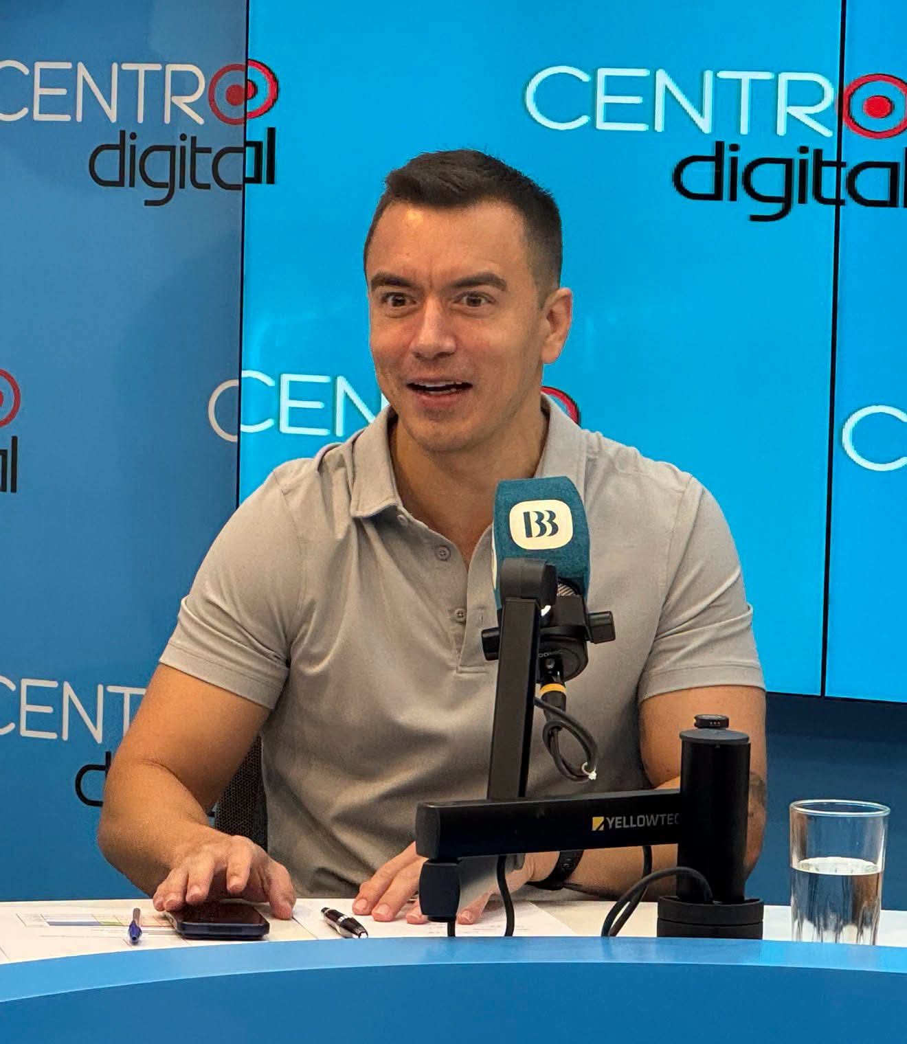 Daniel Noboa califica de “animador” a Carlos Vera en tensa entrevista