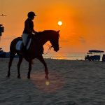 ❖ MANABÍ▮Equinoccial Tour 2026 abre sus actividades ecuestres en la playa El Murciélago