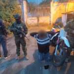 ❖ MANABÍ▮Apreheñ3nden a menor de edad motocicleta robada y municiones en Junín