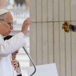 ❖ ECUADOR▮Papa León XIV ingresará este martes a un hospital de Roma para una cirugía pulmonar